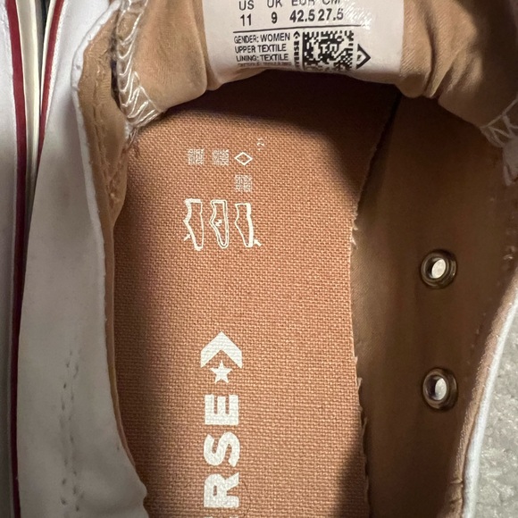 Converse Chuck Taylor Shoreline Slip-On Sneakers Size 11 White Very Gently Worn - Picture 3 of 5